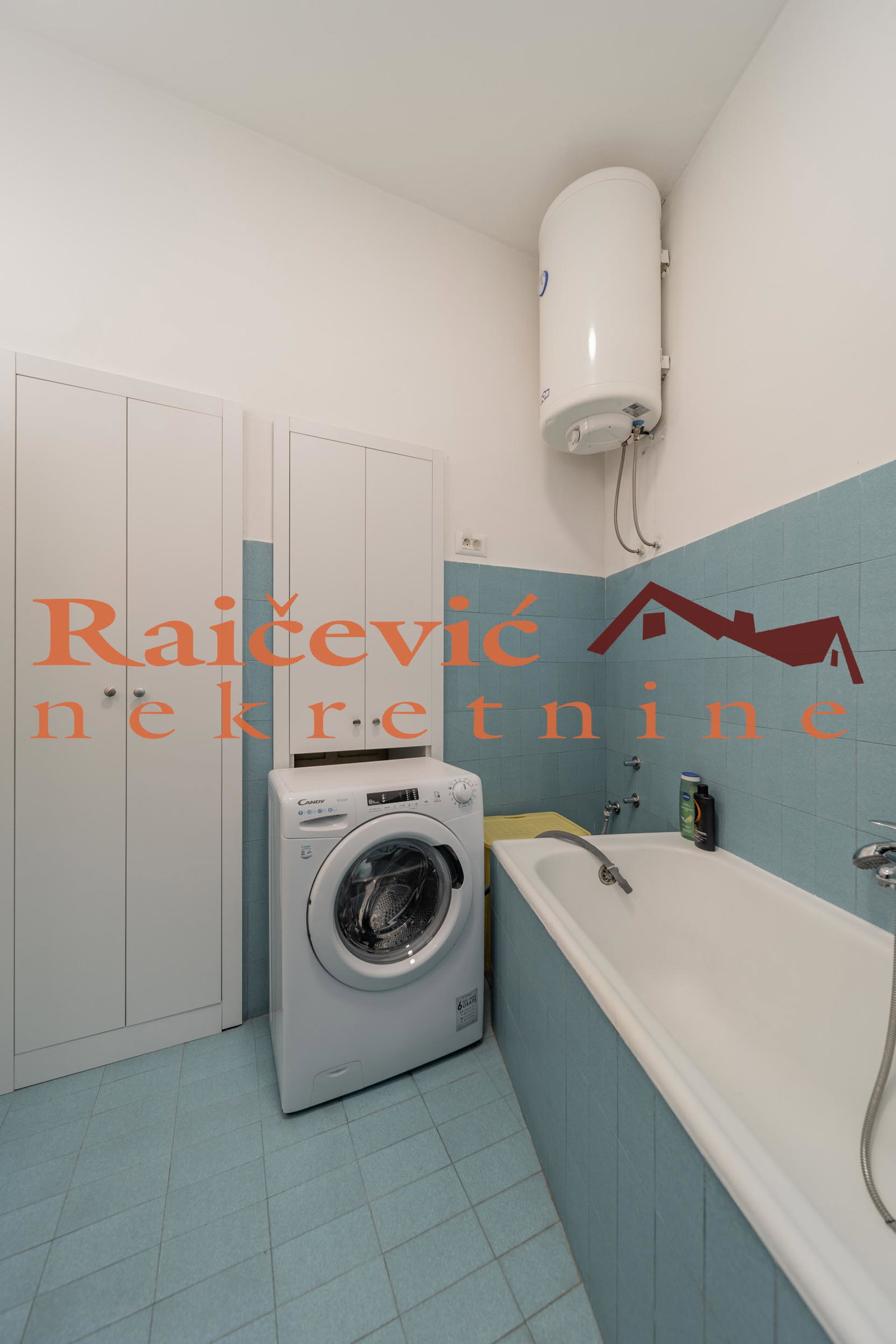 144868 Petosoban stan na prodaju, Centar, Beograd, 120m², 495.000 €