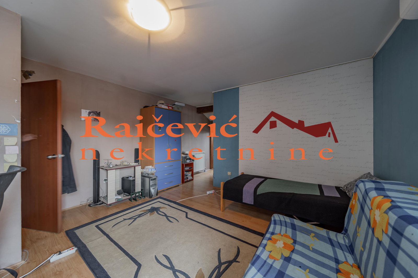 144977 Trosoban stan na prodaju, Petlovo Brdo, Beograd, 115m², 208.000 €