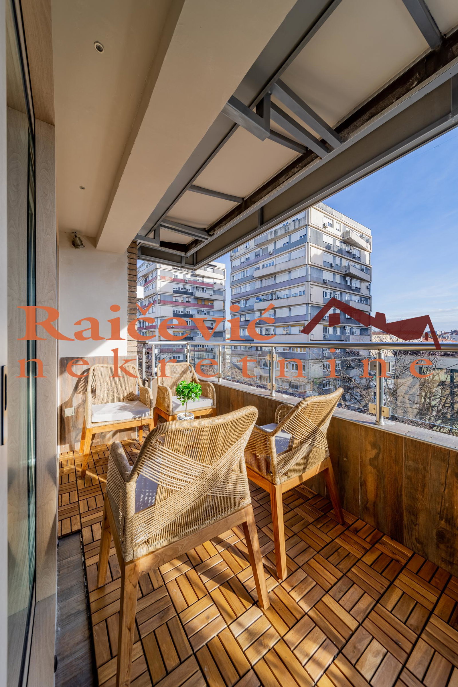 Stan Izdavanje Beograd Stan Izdavanje Beograd Kalenić 120 m2