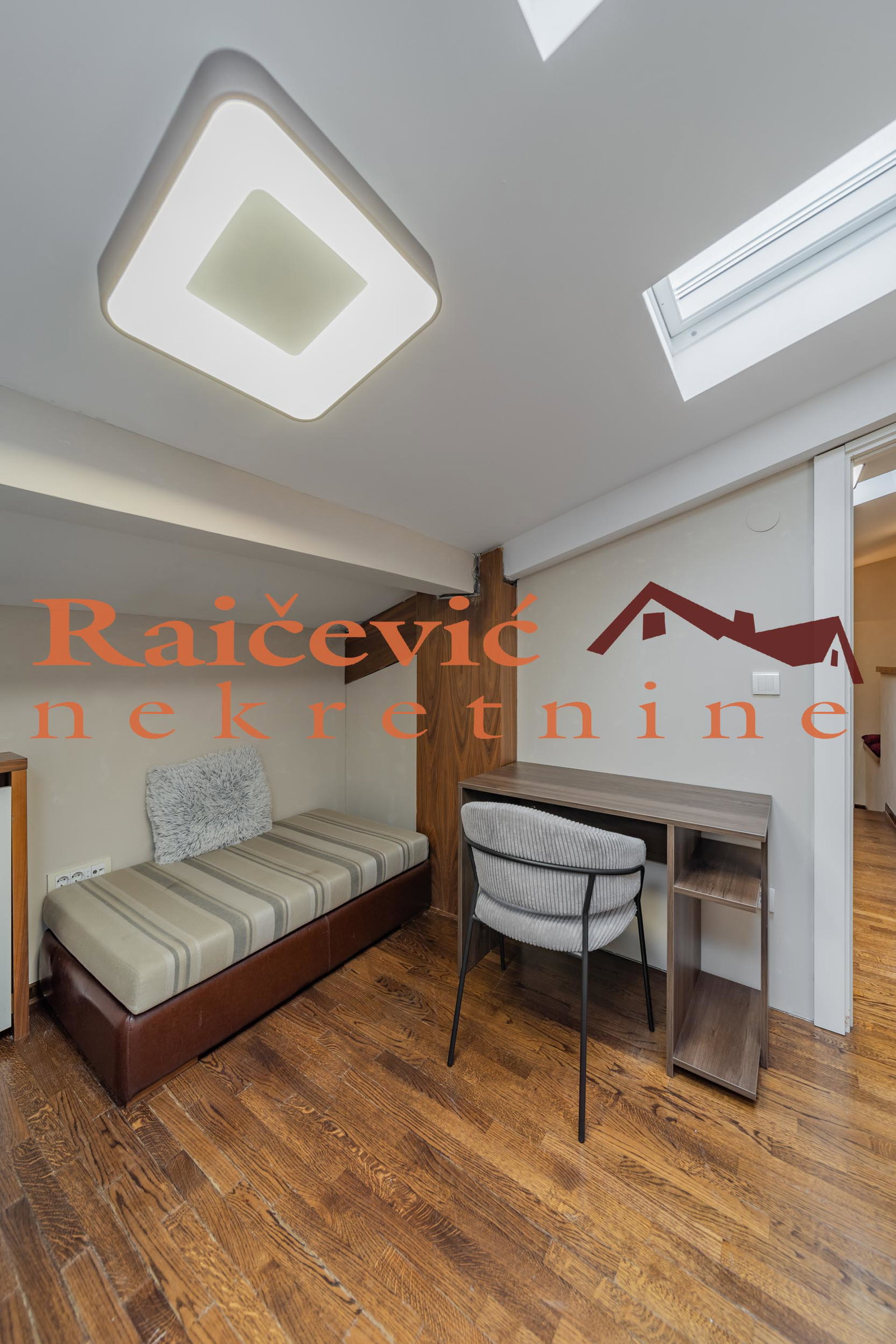 145014 Četvorosoban stan za izdavanje, Kalenić, Beograd, 120m², 2.500 €/mes