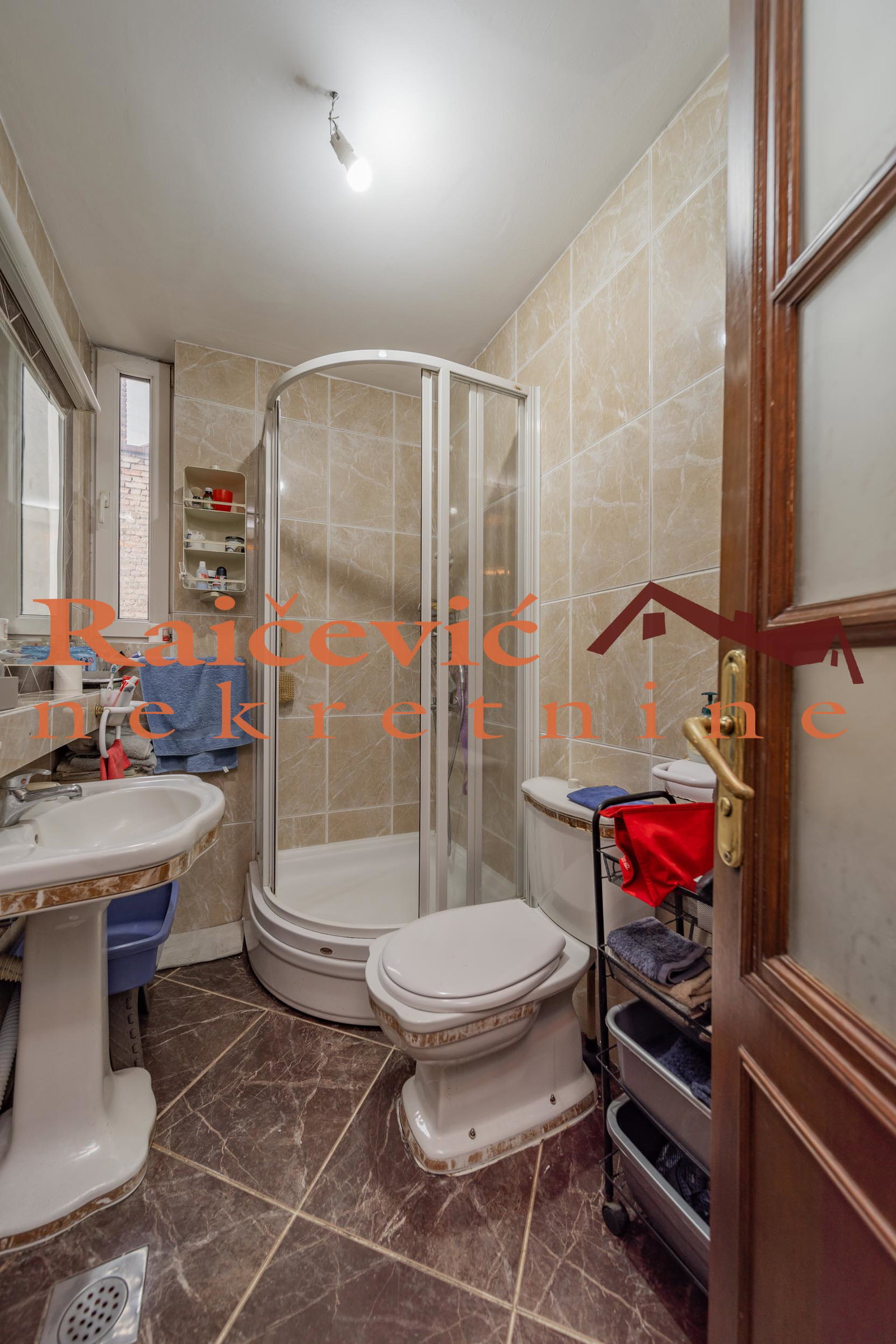 145569 Petosoban stan na prodaju, Centar, Beograd, 108m², 465.000 €