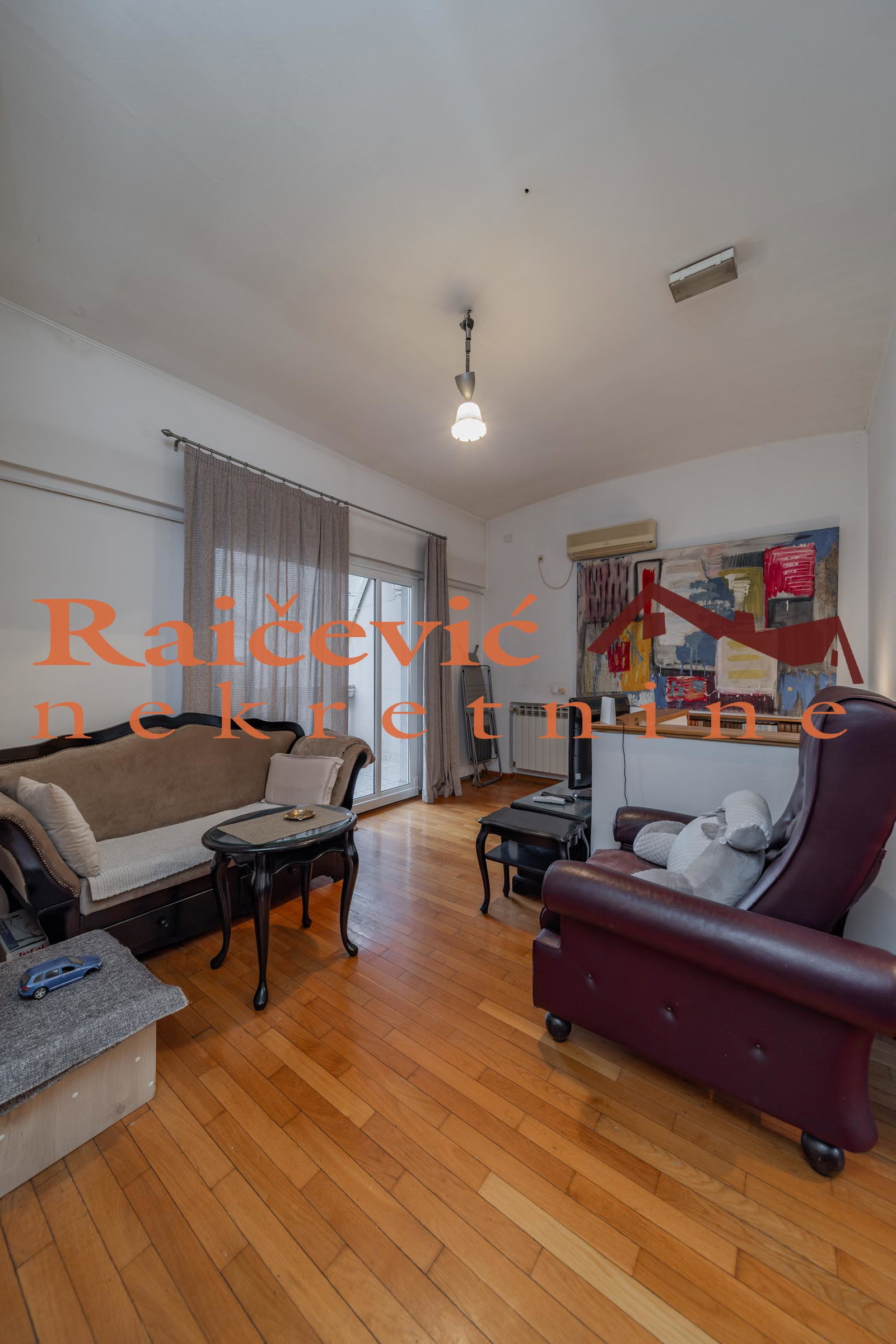 145572 Petosoban stan na prodaju, Centar, Beograd, 108m², 465.000 €