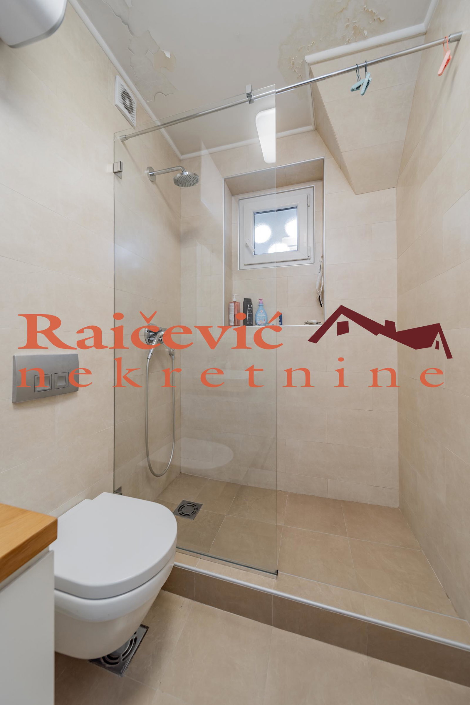 Dvosoban stan na prodaju, Kalenić, Beograd, 72m², 309.900 €