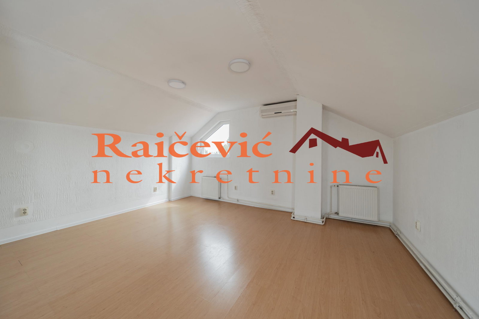 Četvorosoban stan za izdavanje, Autokomanda, Beograd, 176m², 1.500 €/mes
