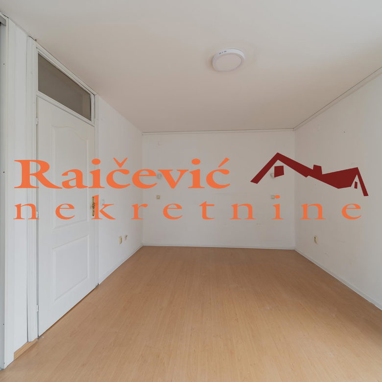 Četvorosoban stan za izdavanje, Autokomanda, Beograd, 176m², 1.500 €/mes