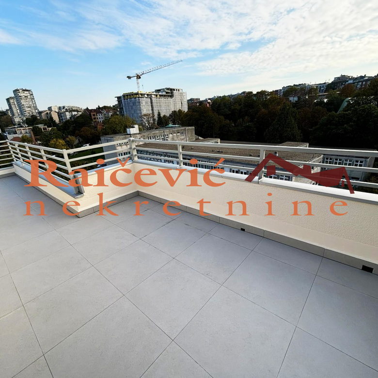 Četvorosoban stan na prodaju, Lion, Beograd, 84m², 190.000 €