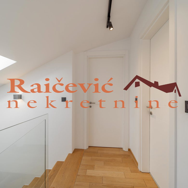 Četvorosoban stan na prodaju, Lekino Brdo, Beograd, 93m², 470.000 €