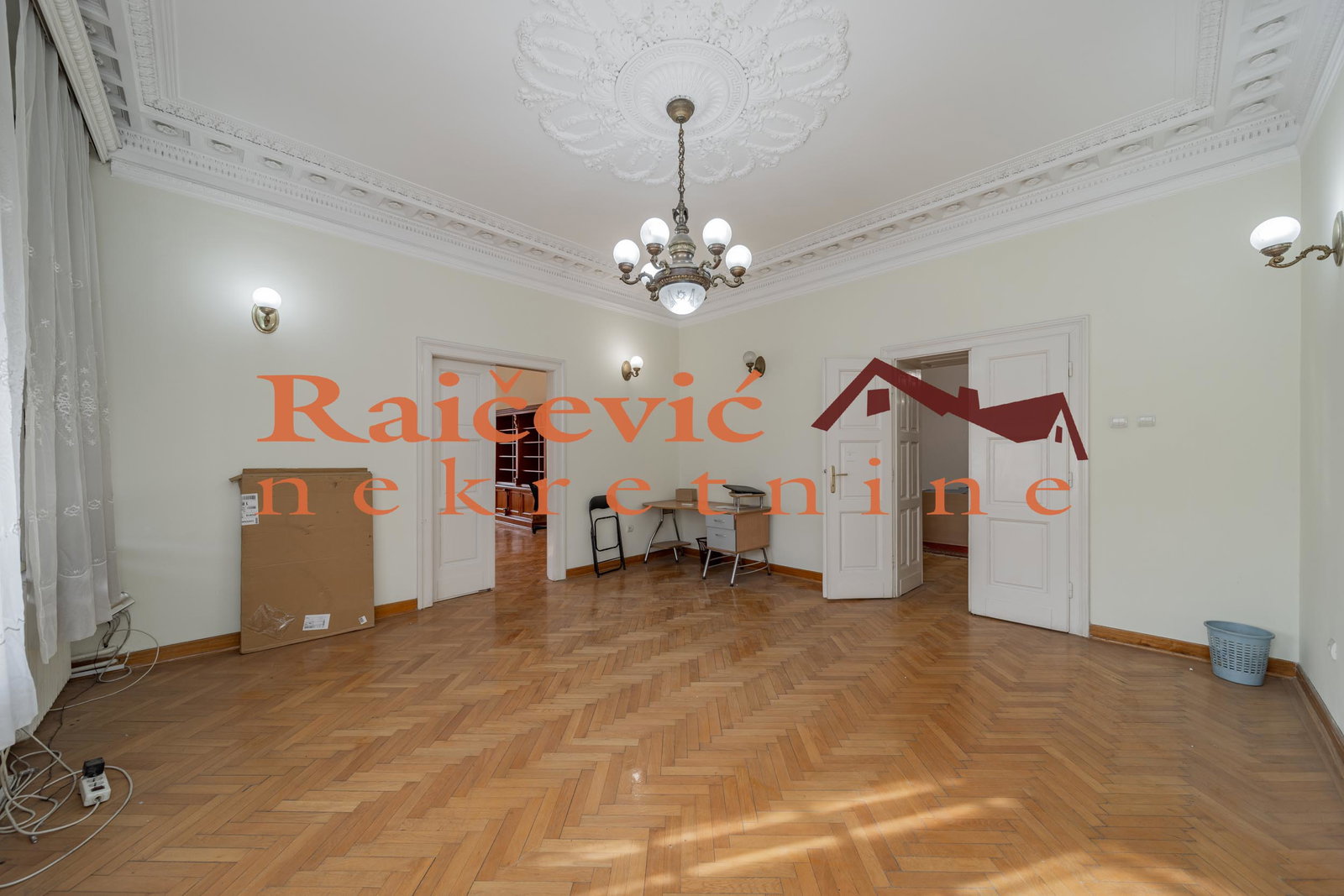 145988 Višesoban stan na prodaju, Centar, Beograd, 203m², 855.000 €