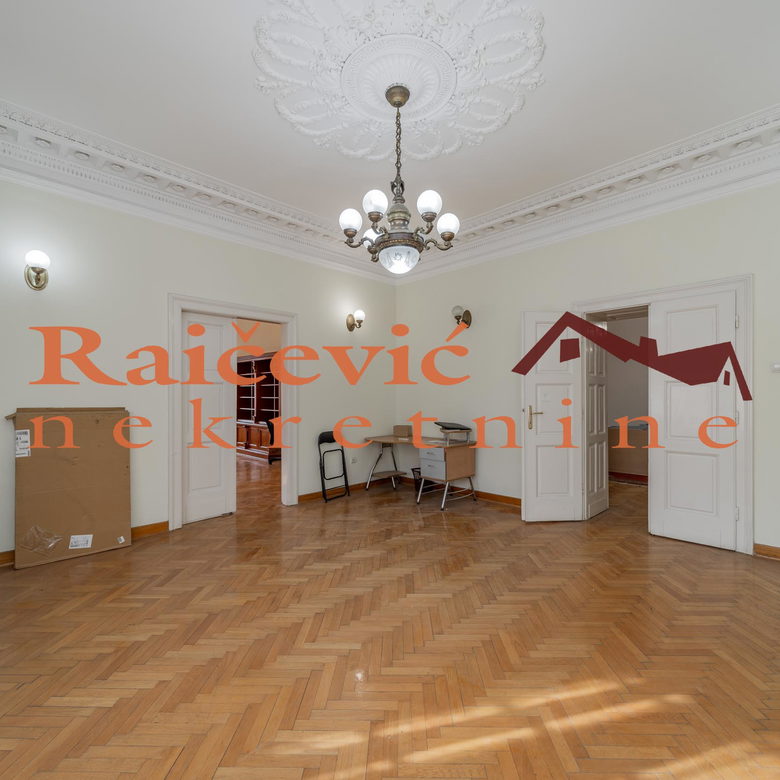 Višesoban stan na prodaju, Centar, Beograd, 203m², 855.000 €