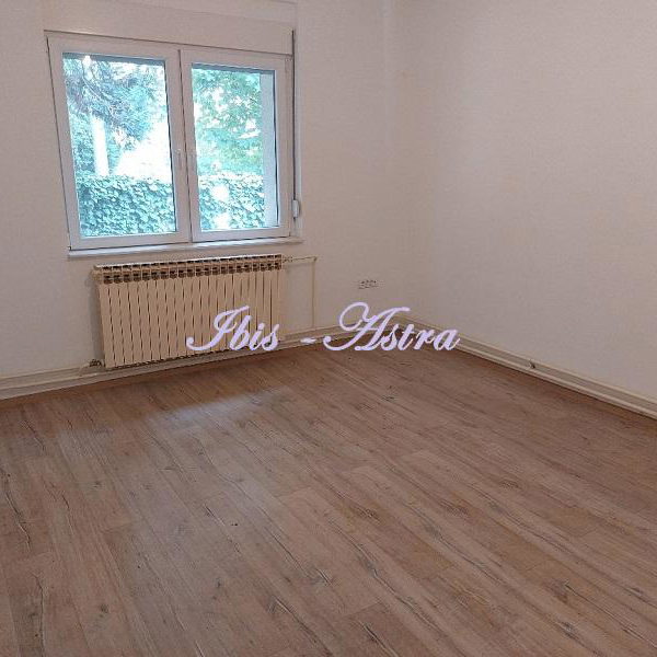 Kuća za izdavanje, Kalvarija, Beograd, 100m², 1.250 €/mes