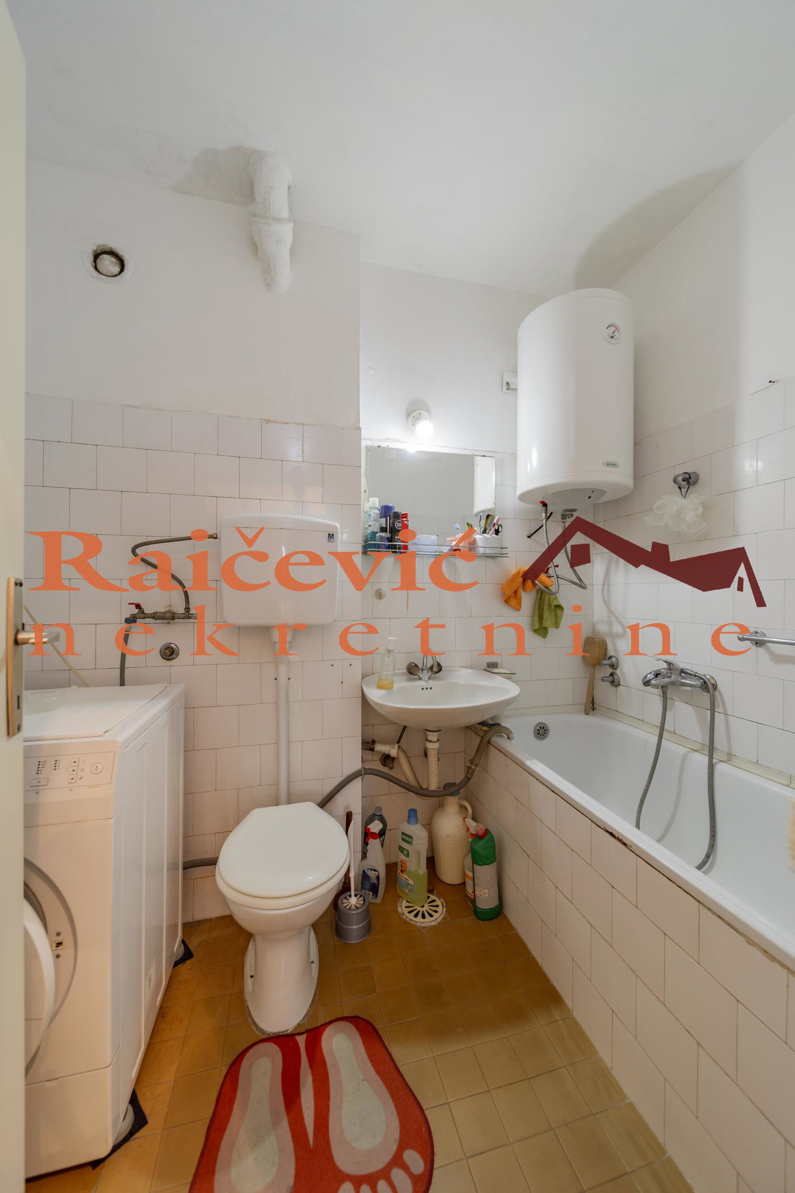 146335 Trosoban stan na prodaju, Mirijevo, Beograd, 81m², 190.000 €