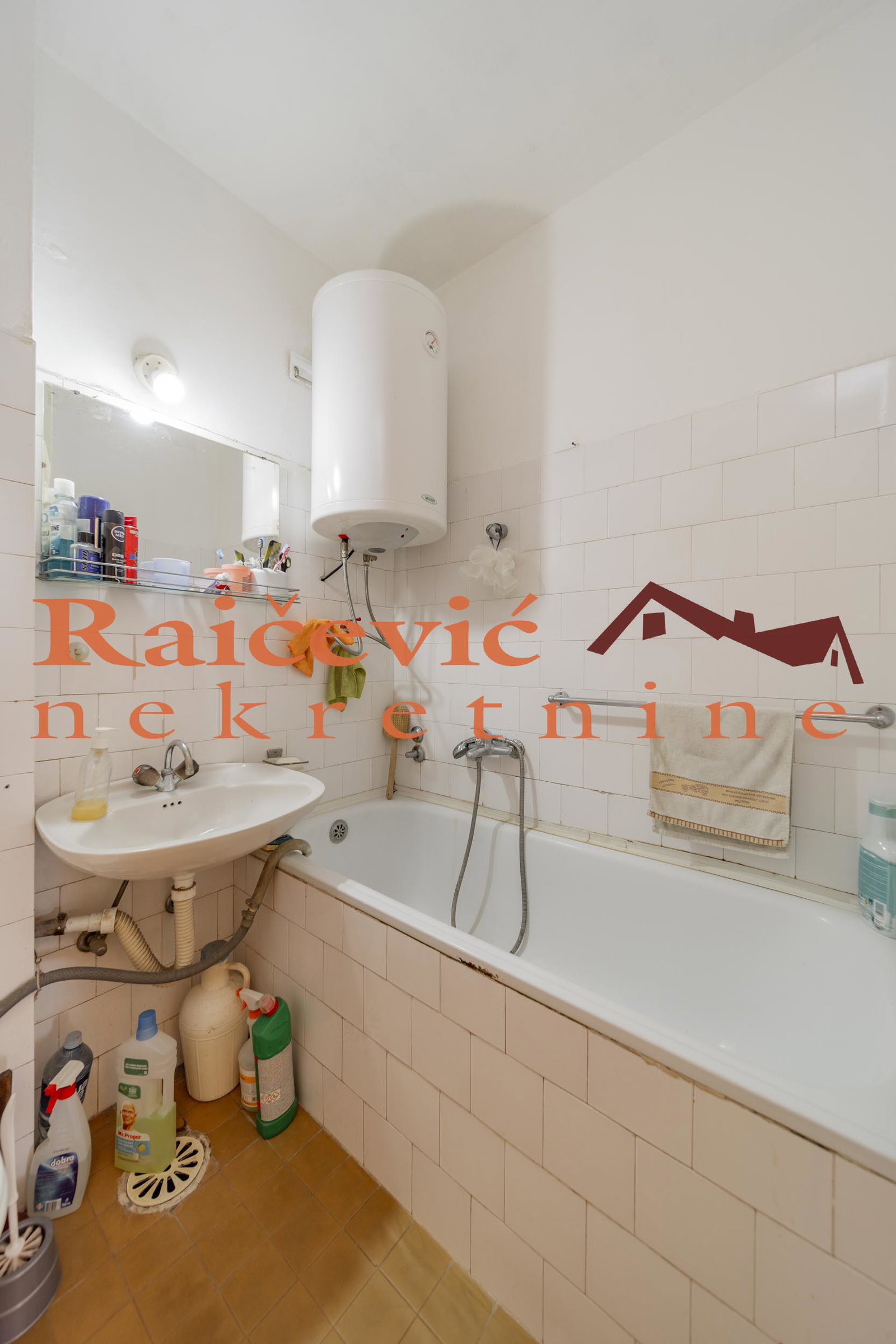 146336 Trosoban stan na prodaju, Mirijevo, Beograd, 81m², 190.000 €