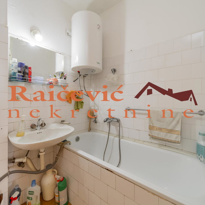 Trosoban stan na prodaju, Mirijevo, Beograd, 81m², 190.000 €