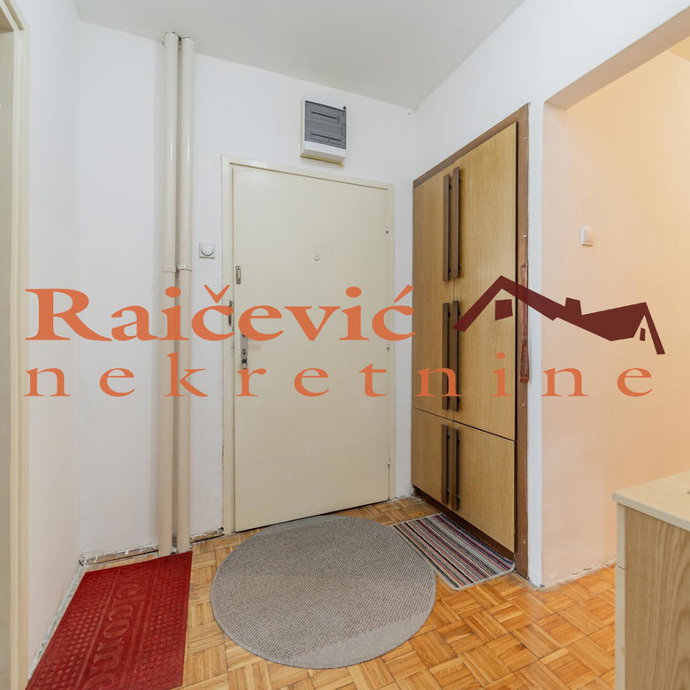 Trosoban stan na prodaju, Mirijevo, Beograd, 81m², 190.000 €