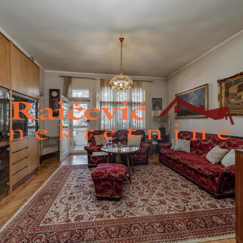 Kuća Prodaja Beograd Dedinje 300 m2
