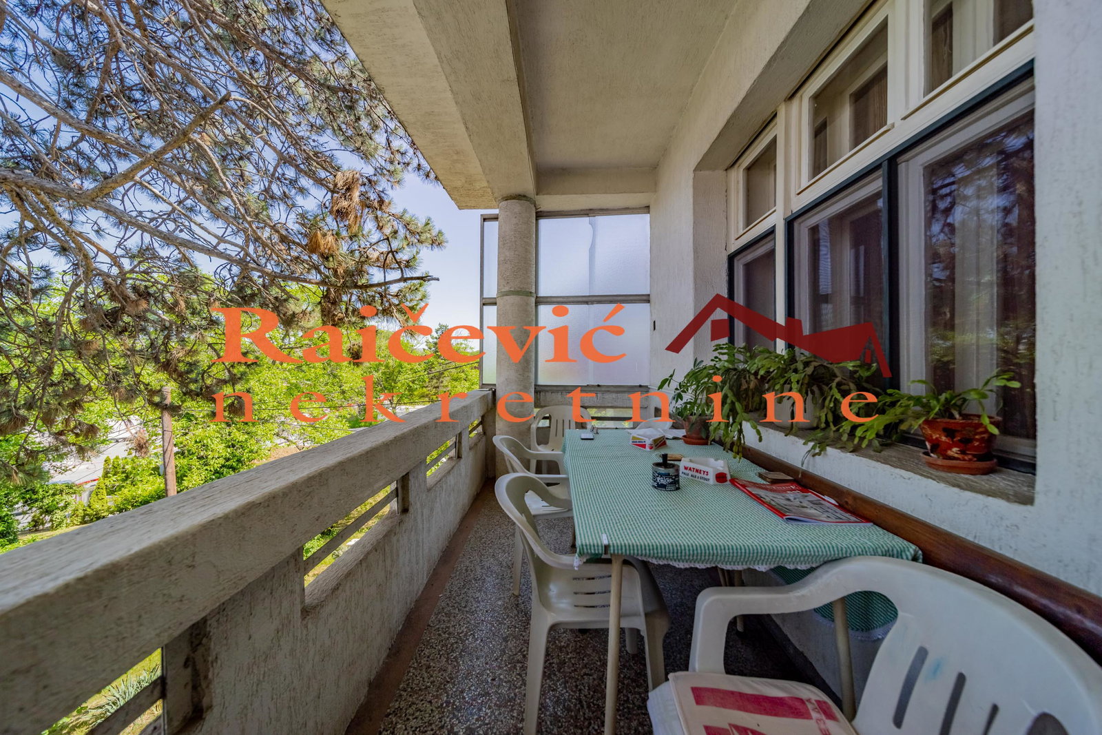 Kuća Prodaja Beograd Dedinje 300 m2