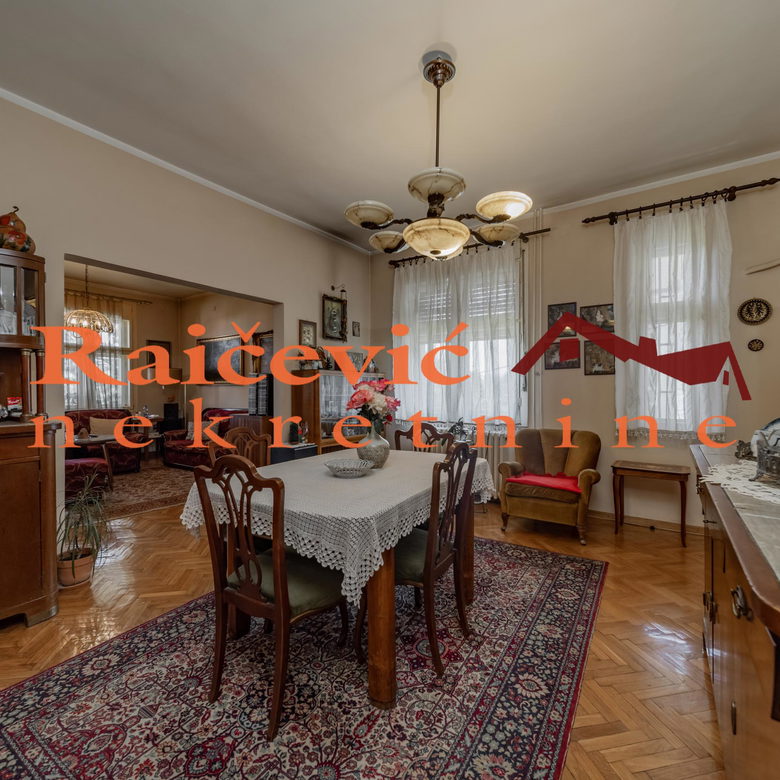 Kuća Prodaja Beograd Dedinje 300 m2