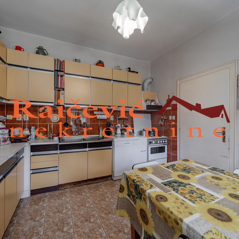 Kuća Prodaja Beograd Dedinje 300 m2