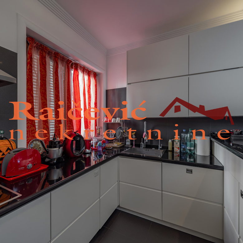Kuća Prodaja Beograd Dedinje 288 m2