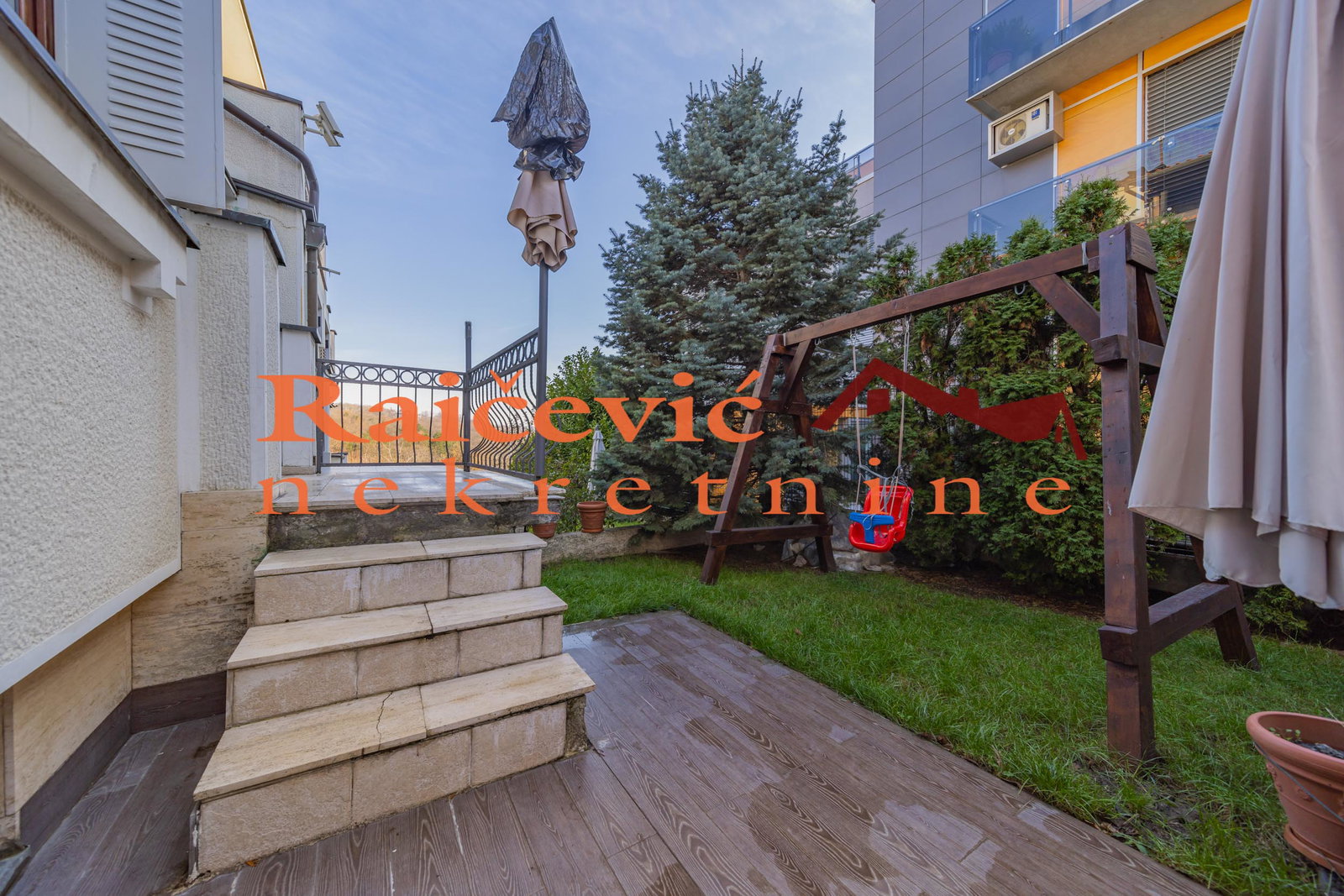 Kuća Prodaja Beograd Dedinje 288 m2