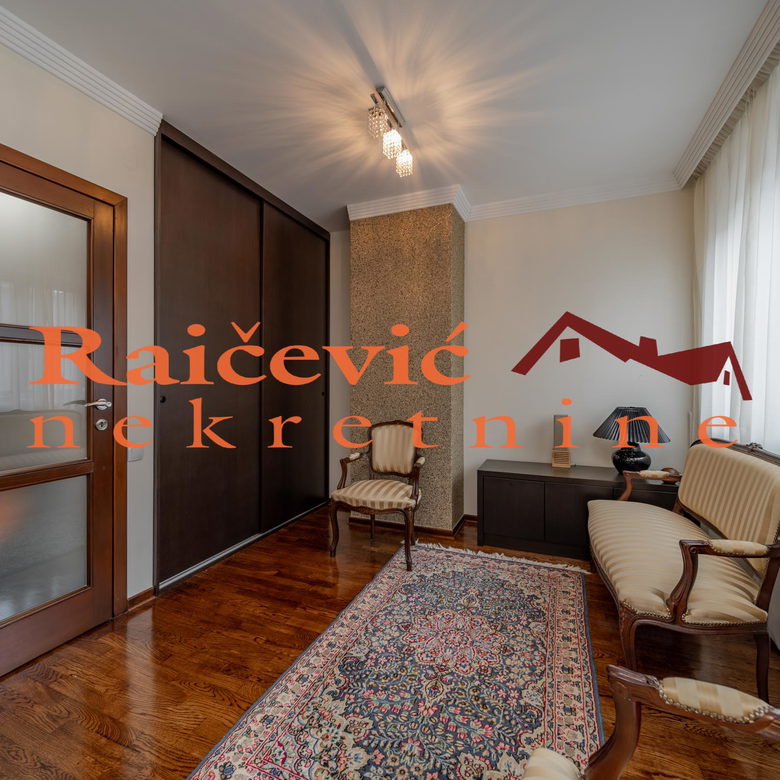 Kuća na prodaju, Dedinje, Beograd, 288m², 850.000 €