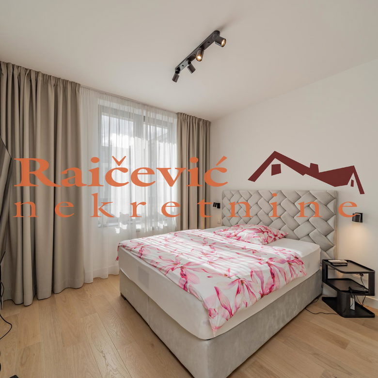 Trosoban stan na prodaju, Beograd na Vodi, Beograd, 74m², 345.000 €