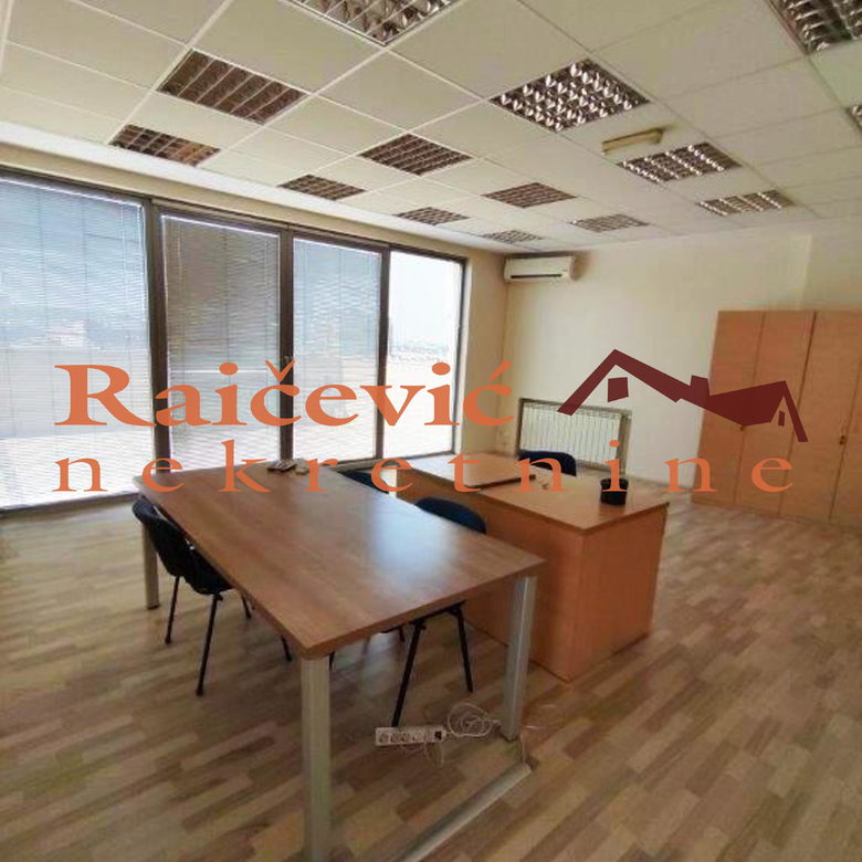 Lokal Izdavanje Beograd Centar (Čukarica) 210 m2