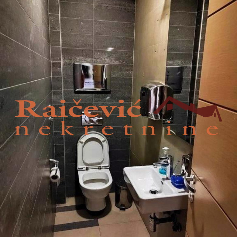 Lokal za izdavanje, Centar, Beograd, 210m², 3.200 €/mes