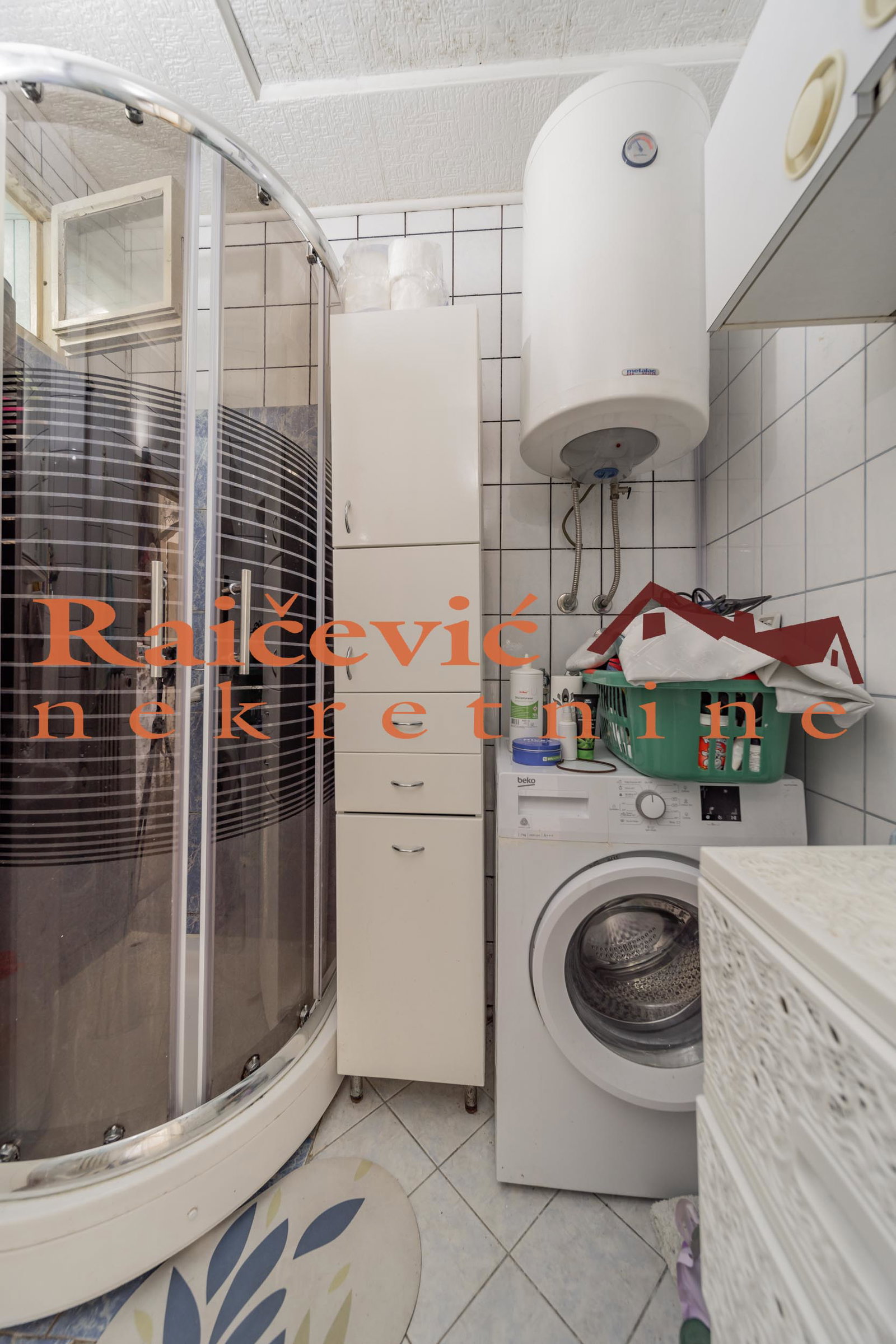 Trosoban stan na prodaju, Sava Kovačević, Beograd, 62m², 164.000 €