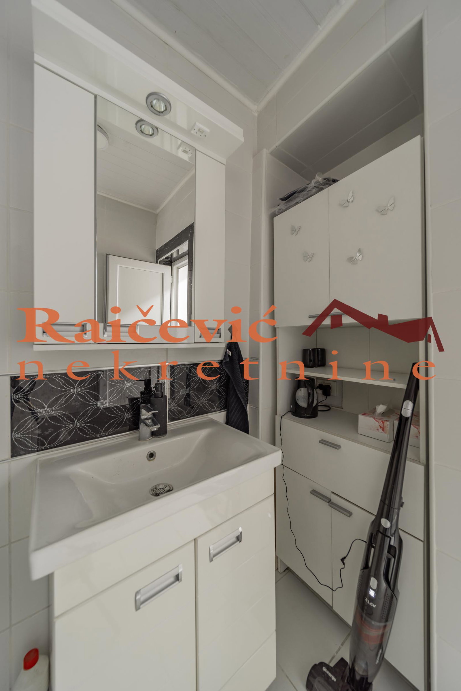 147704 Dvosoban stan na prodaju, Centar, Beograd, 50m², 300.000 €