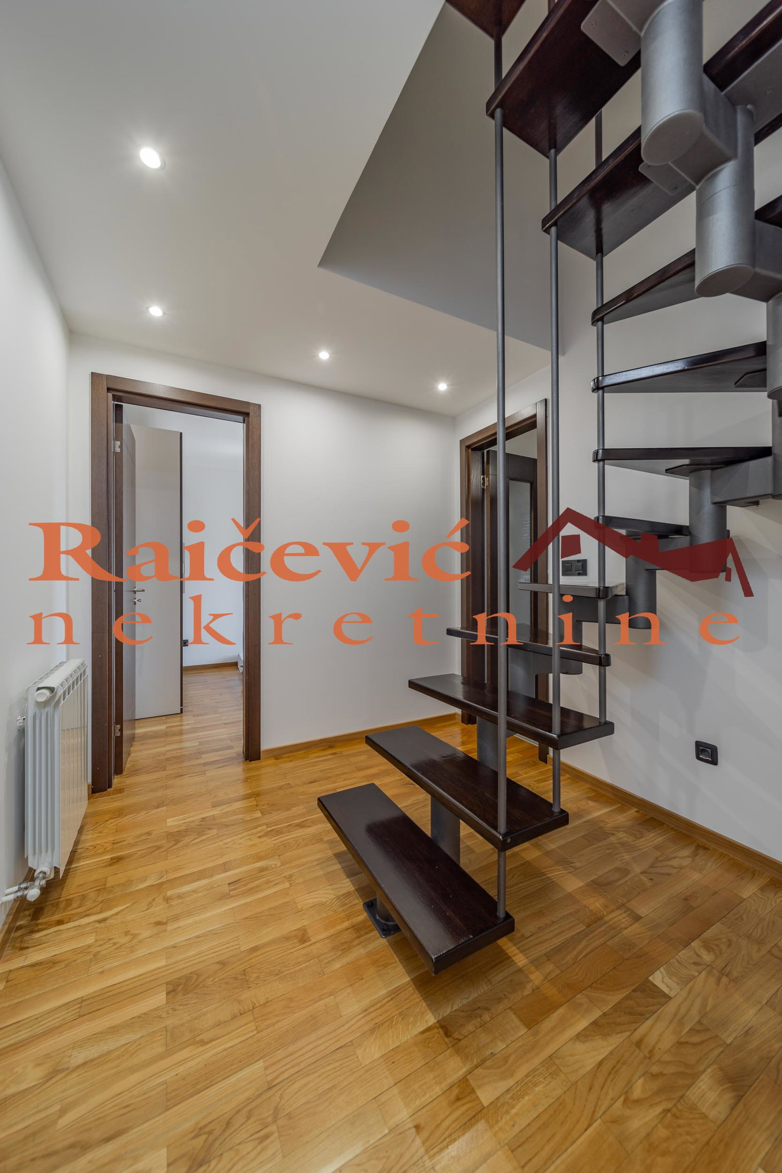 Stan Prodaja Beograd  132 m2