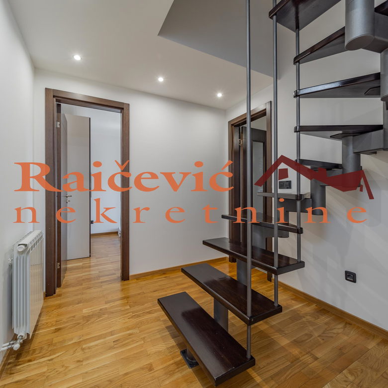 Stan Prodaja Beograd  132 m2