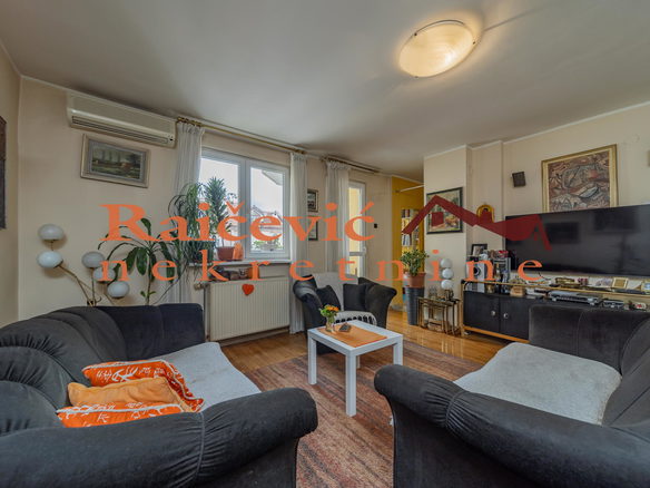 Stan Prodaja Beograd Karaburma 93 m2