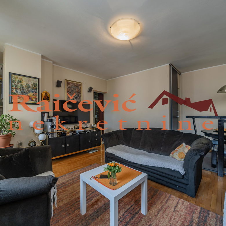 Stan Prodaja Beograd Karaburma 93 m2
