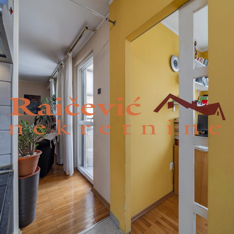 Stan Prodaja Beograd Karaburma 93 m2