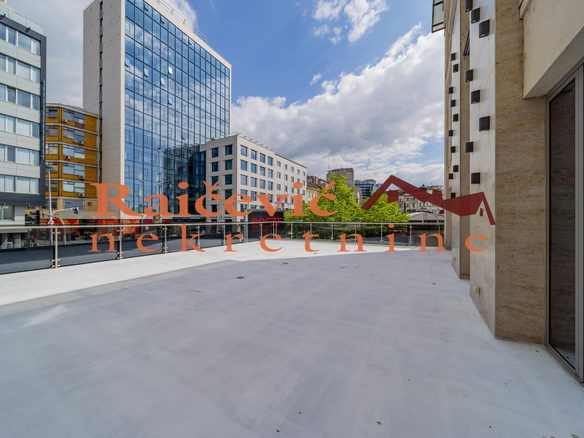 Lokal Izdavanje Beograd Centar (Čukarica) 216 m2