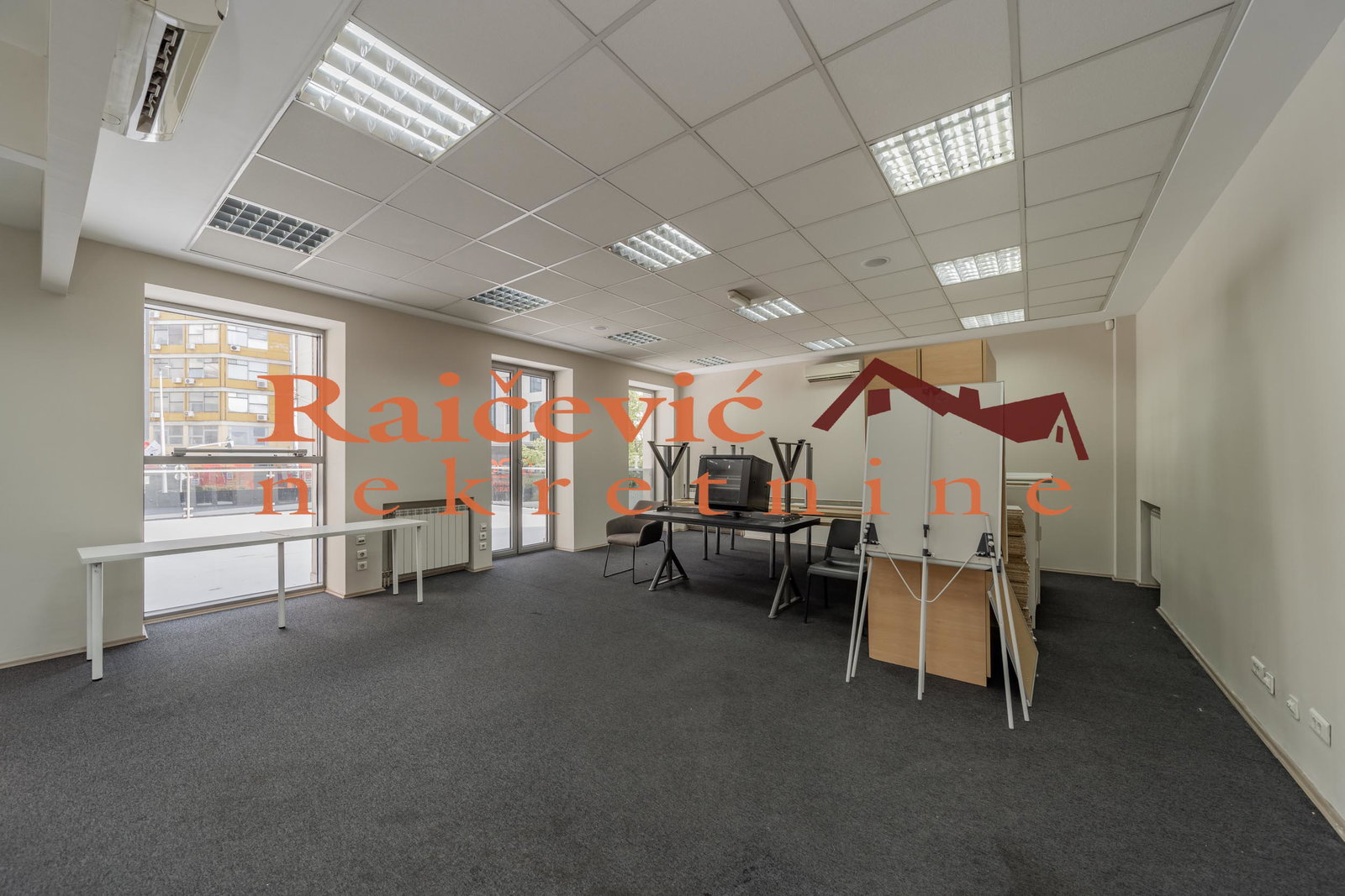 Lokal Izdavanje Beograd Lokal Izdavanje Beograd Centar (Čukarica) 216 m2