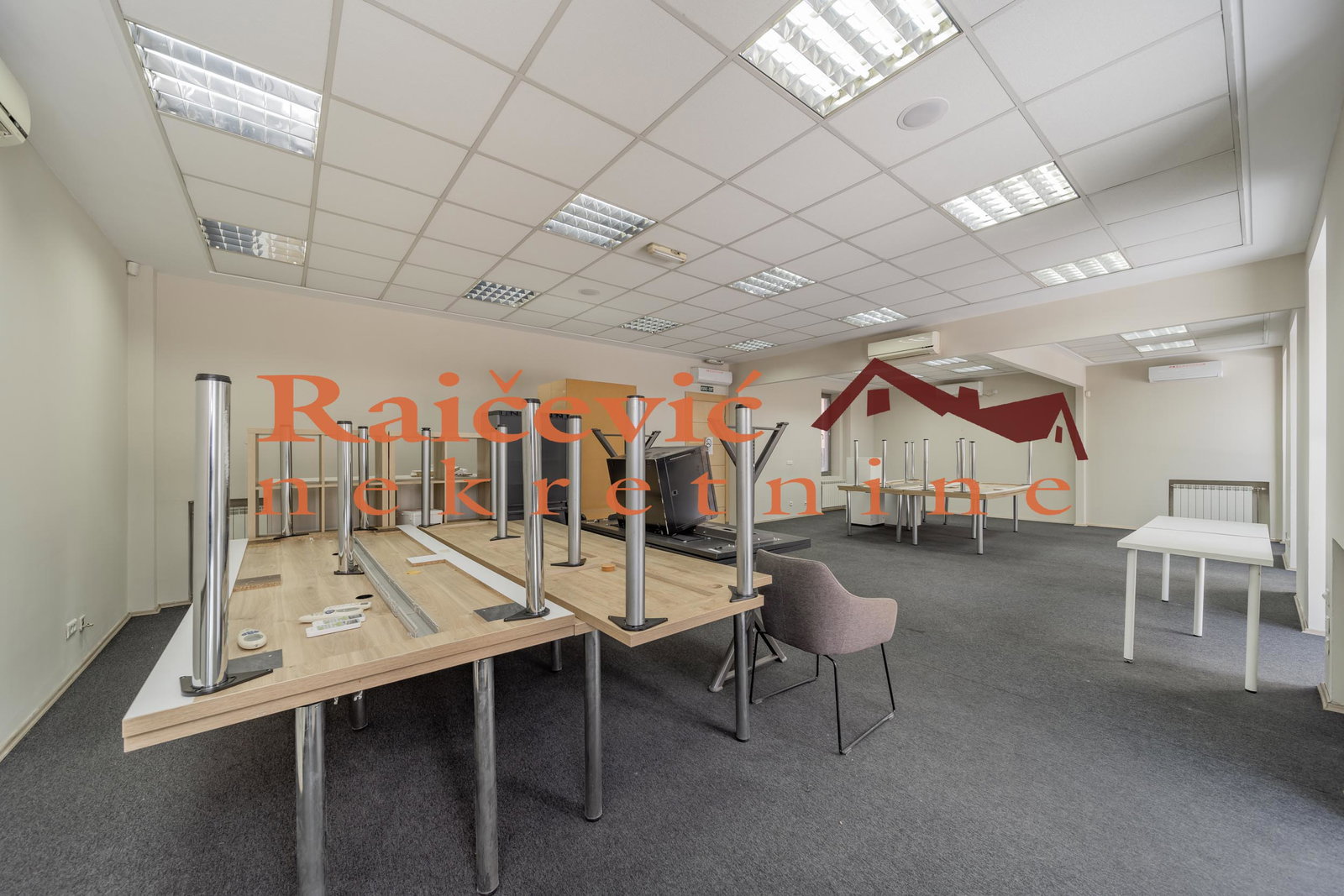 Lokal Izdavanje Beograd Lokal Izdavanje Beograd Centar (Čukarica) 216 m2