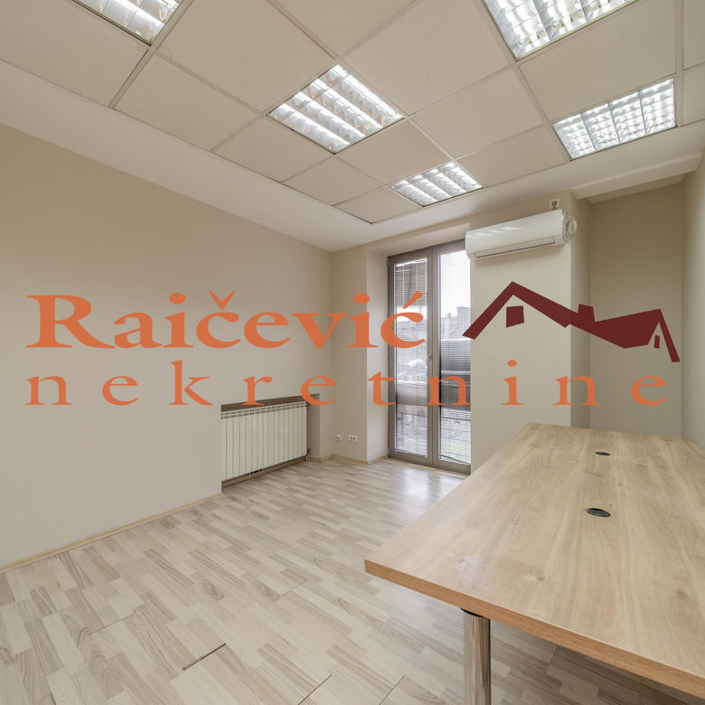 Lokal Izdavanje Beograd Centar (Čukarica) 216 m2