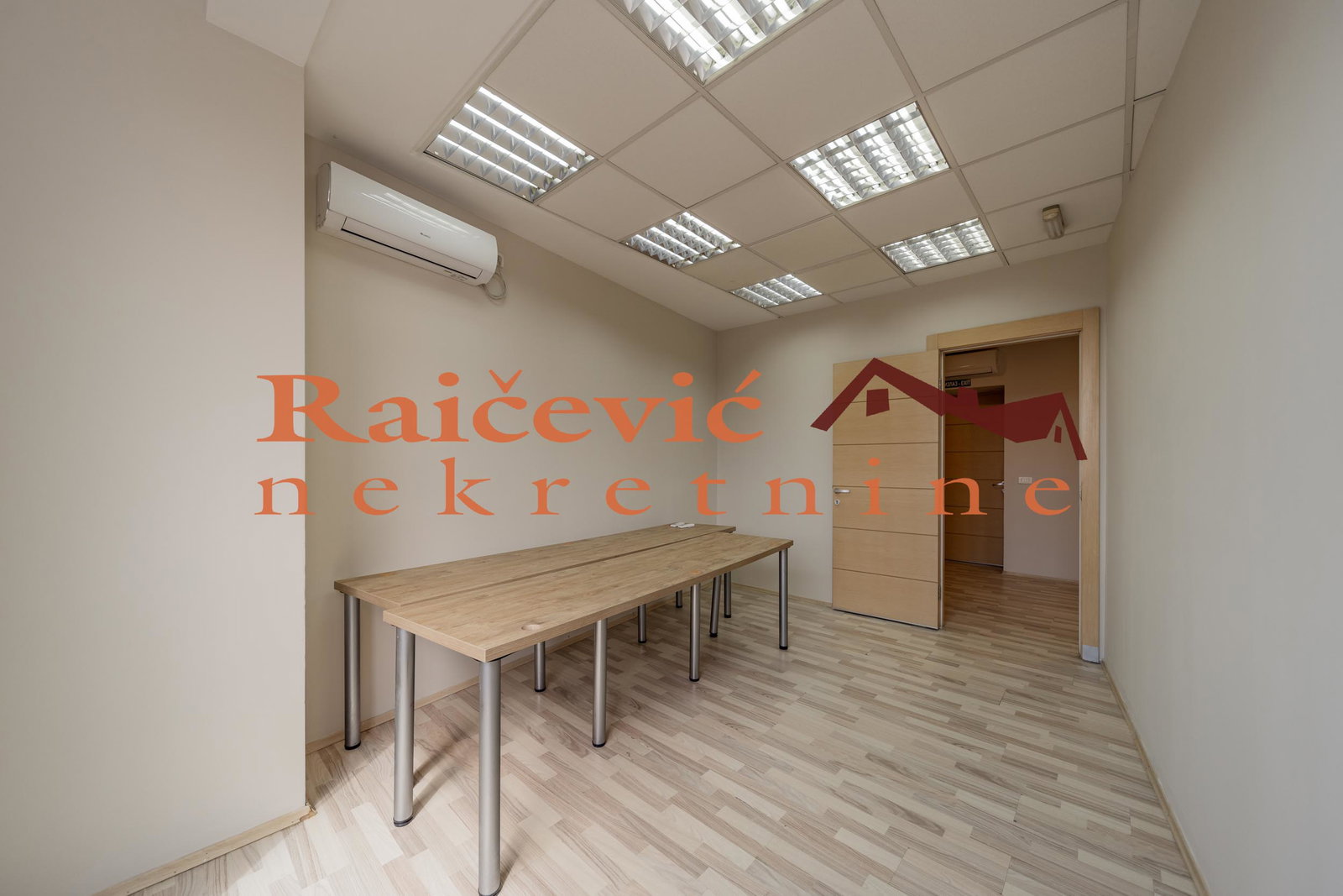 148000 Lokal za izdavanje, Centar, Beograd, 216m², 3.600 €/mes