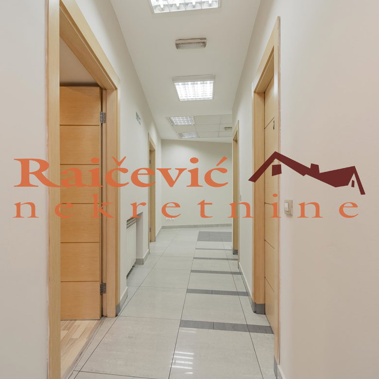 Lokal za izdavanje, Centar, Beograd, 216m², 3.600 €/mes