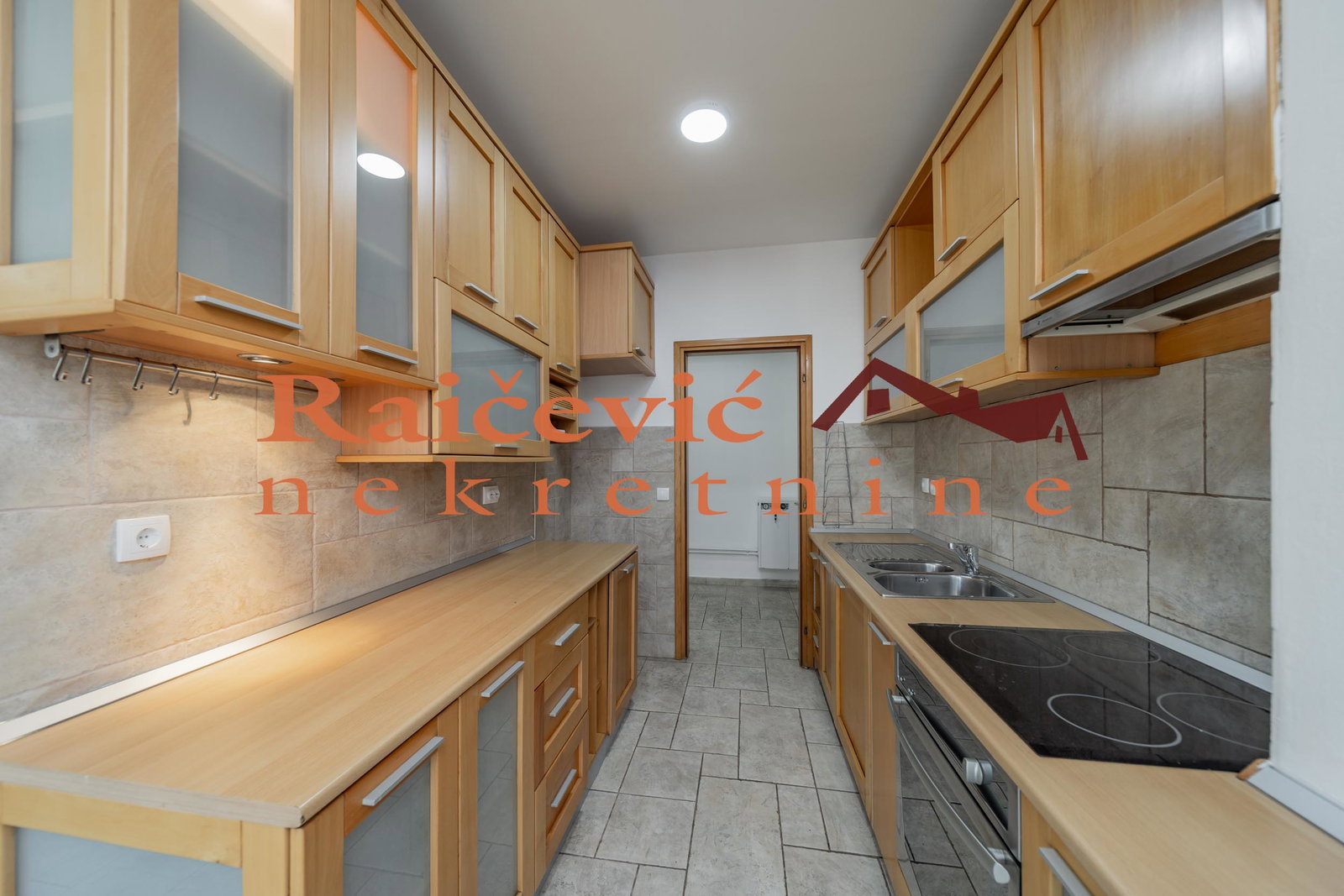 Stan Prodaja Beograd Kluz 90 m2