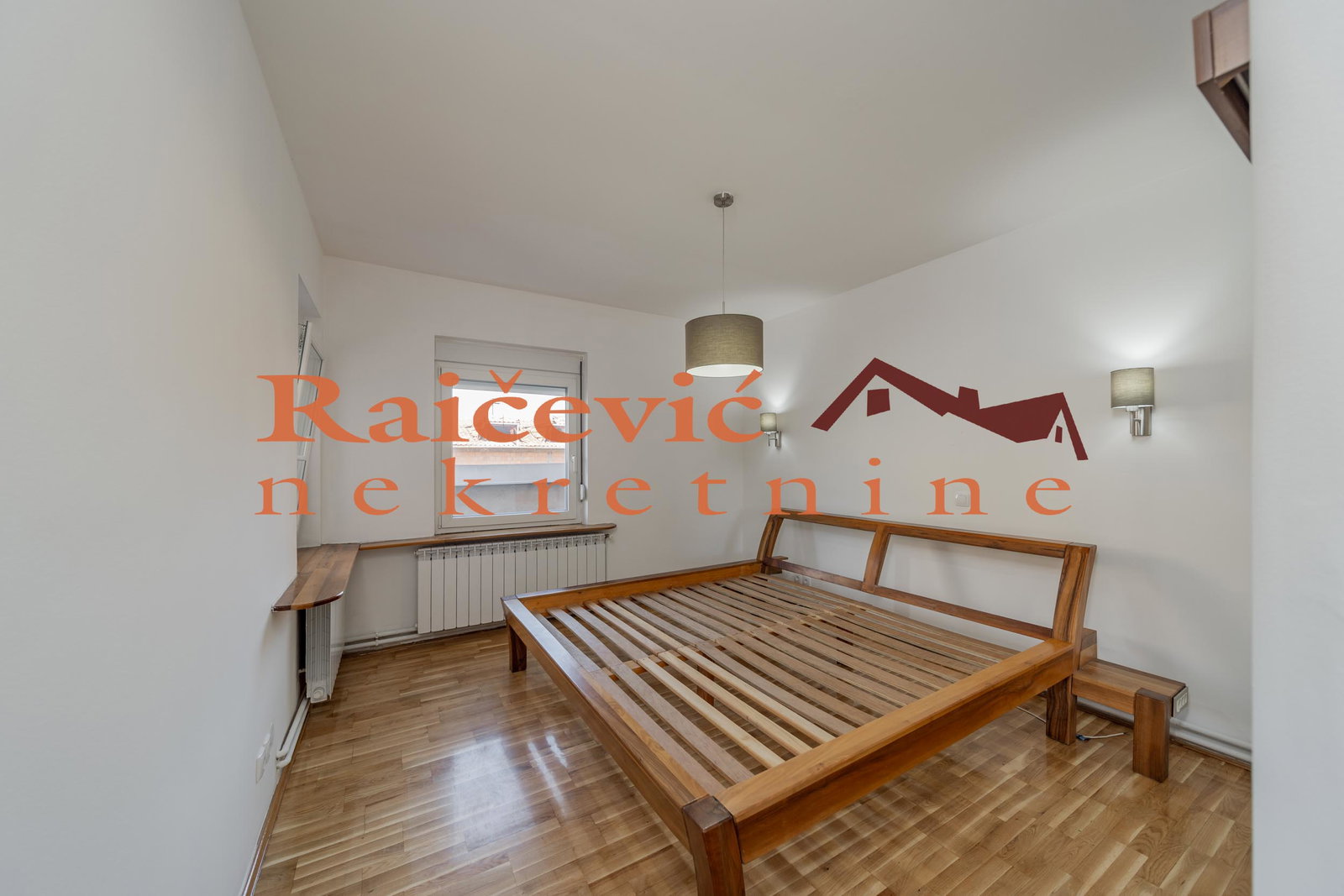 Trosoban stan na prodaju, Kluz, Beograd, 90m², 263.000 €