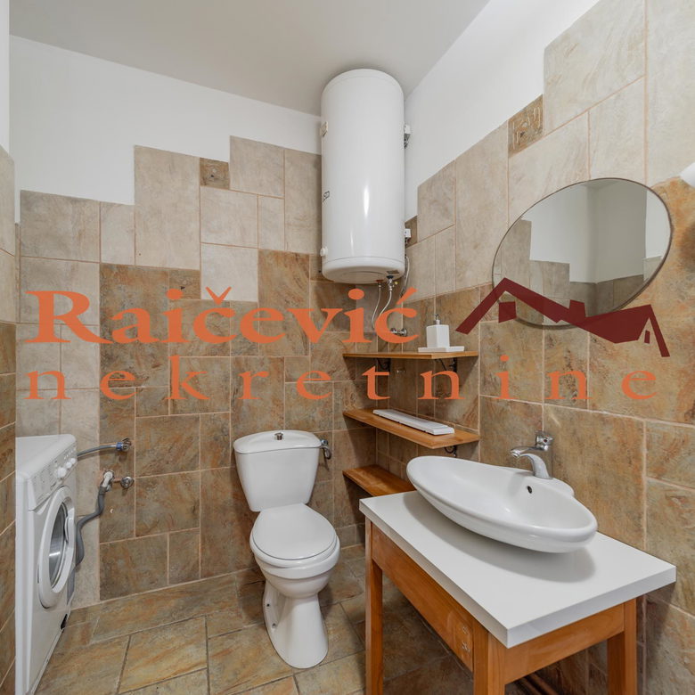 Trosoban stan na prodaju, Kluz, Beograd, 90m², 263.000 €