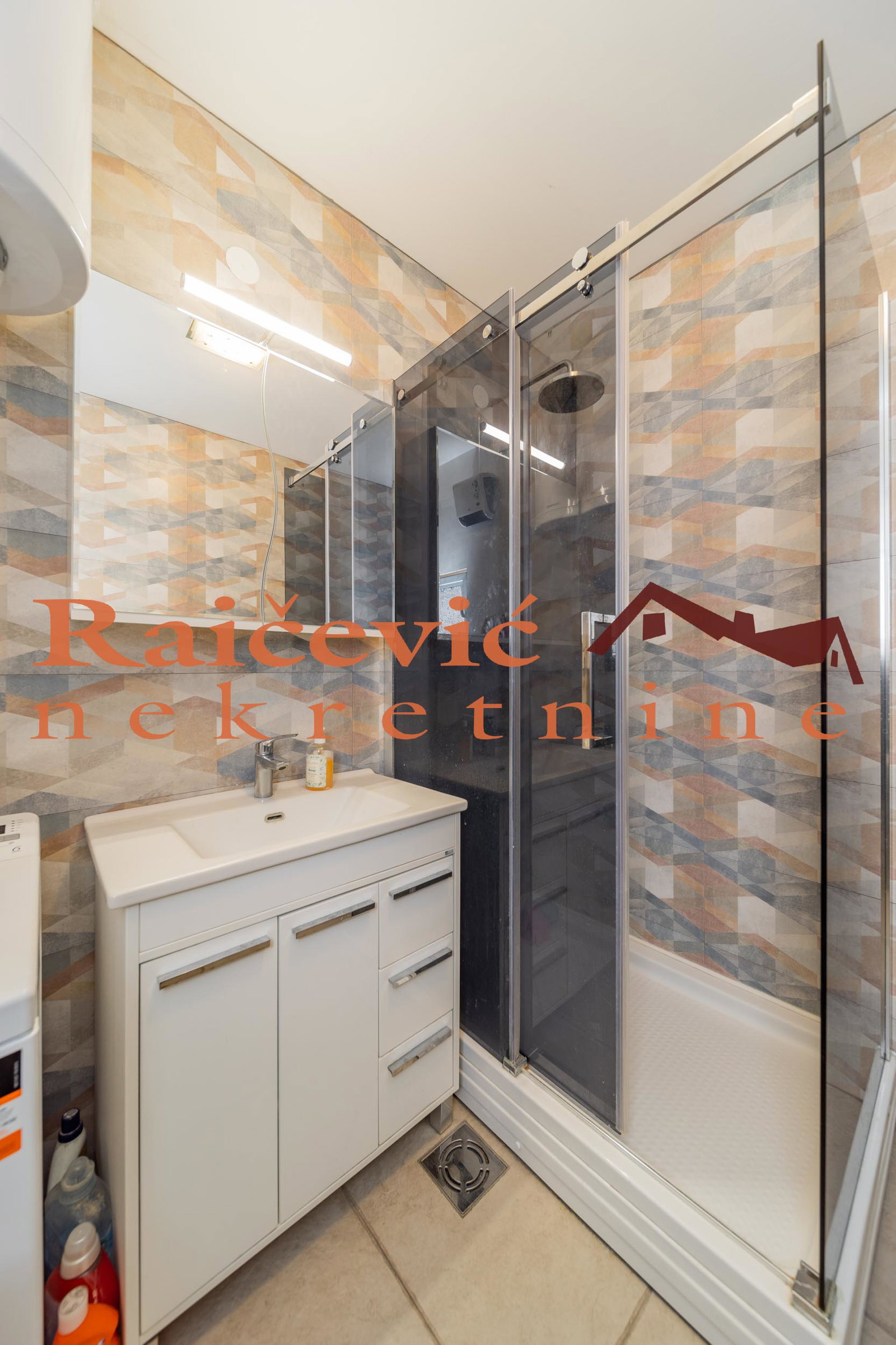 148061 Trosoban stan na prodaju, Centar, Beograd, 79m², 355.000 €