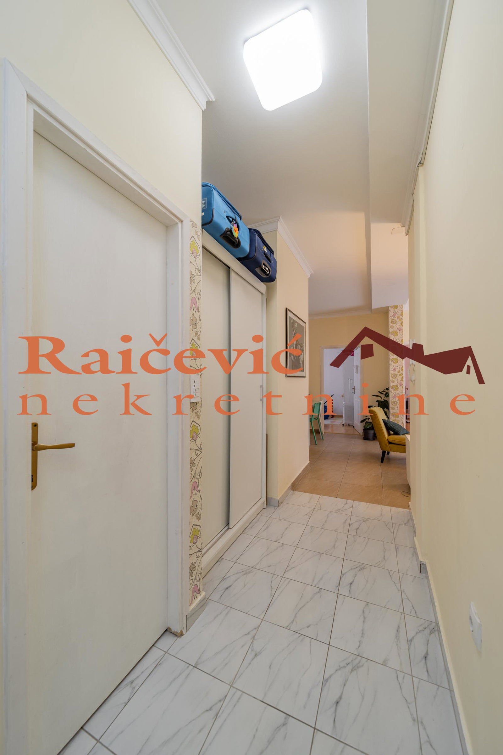 148065 Trosoban stan na prodaju, Centar, Beograd, 79m², 355.000 €