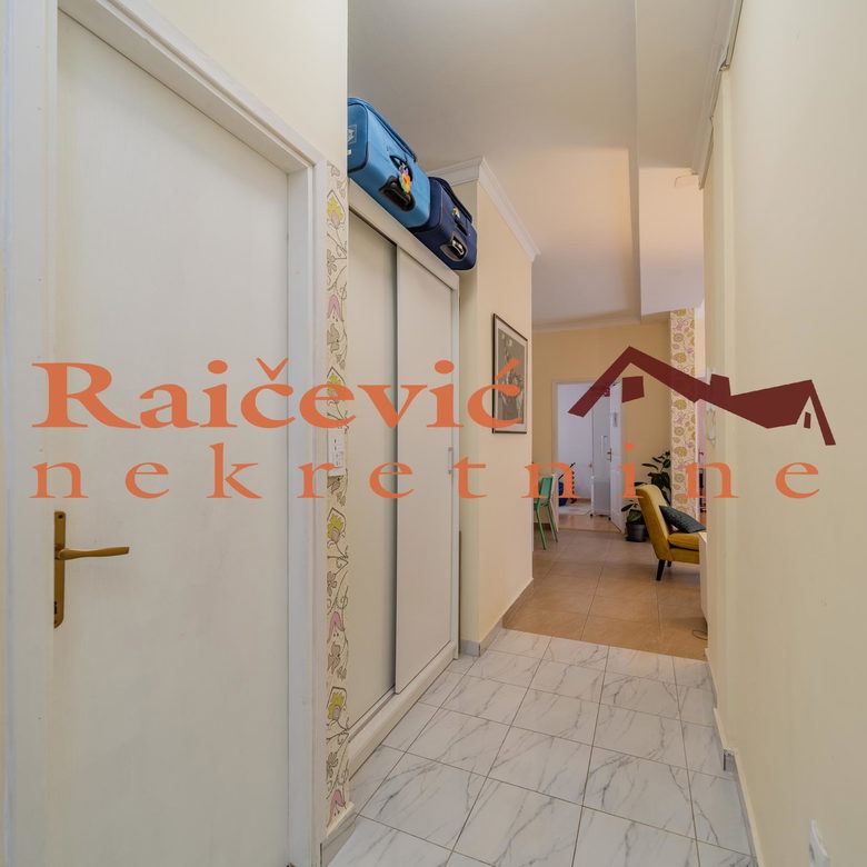 Trosoban stan na prodaju, Centar, Beograd, 79m², 355.000 €