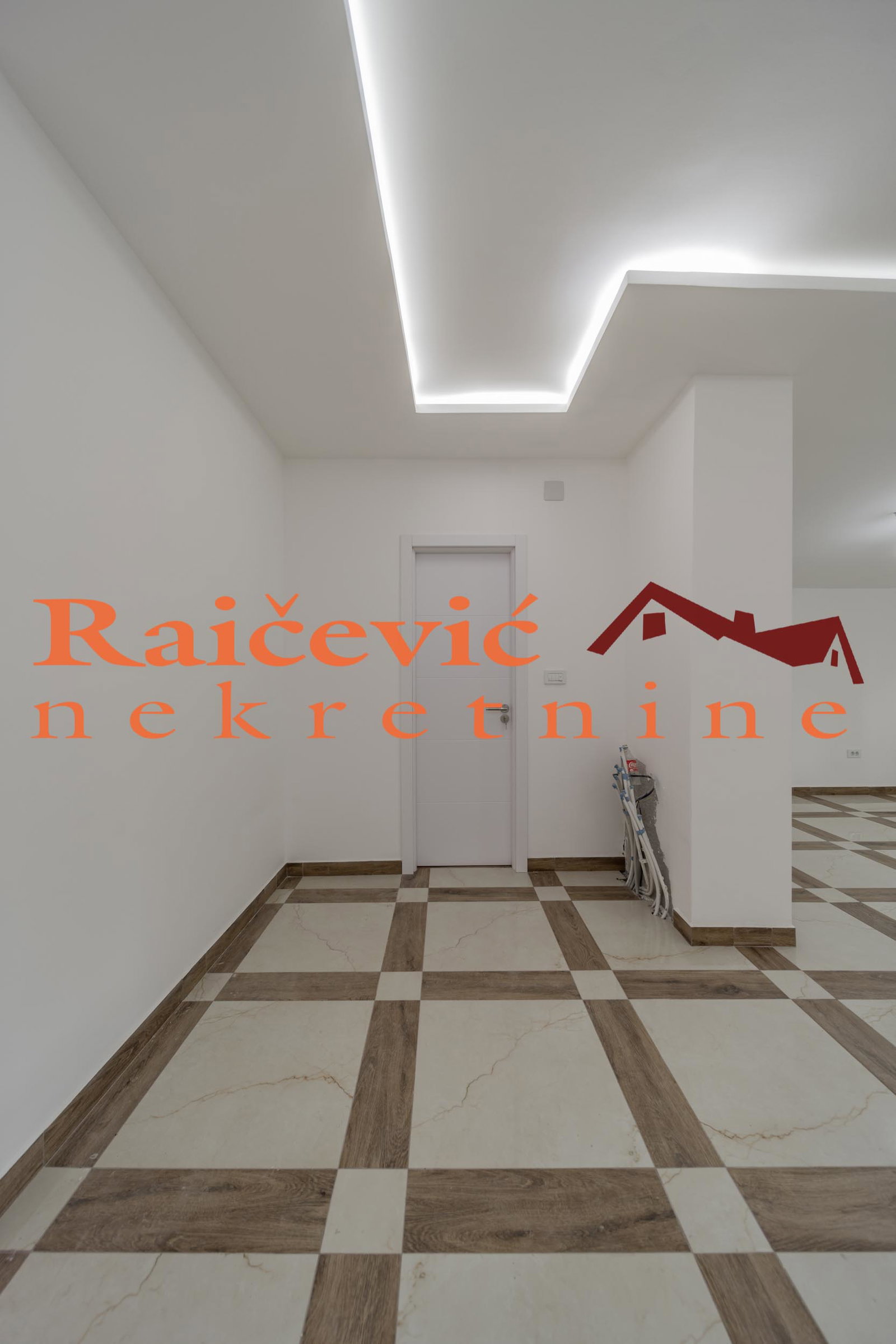 148079 Trosoban stan na prodaju, Profesorska Kolonija, Beograd, 83m², 237.500 €