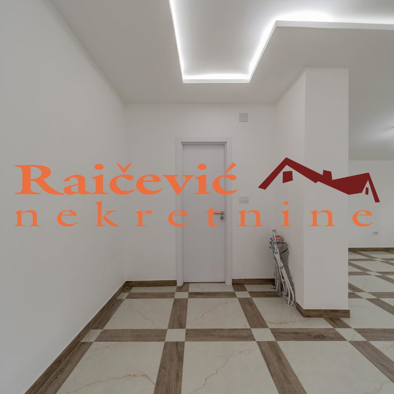 Trosoban stan na prodaju, Profesorska Kolonija, Beograd, 83m², 237.500 €