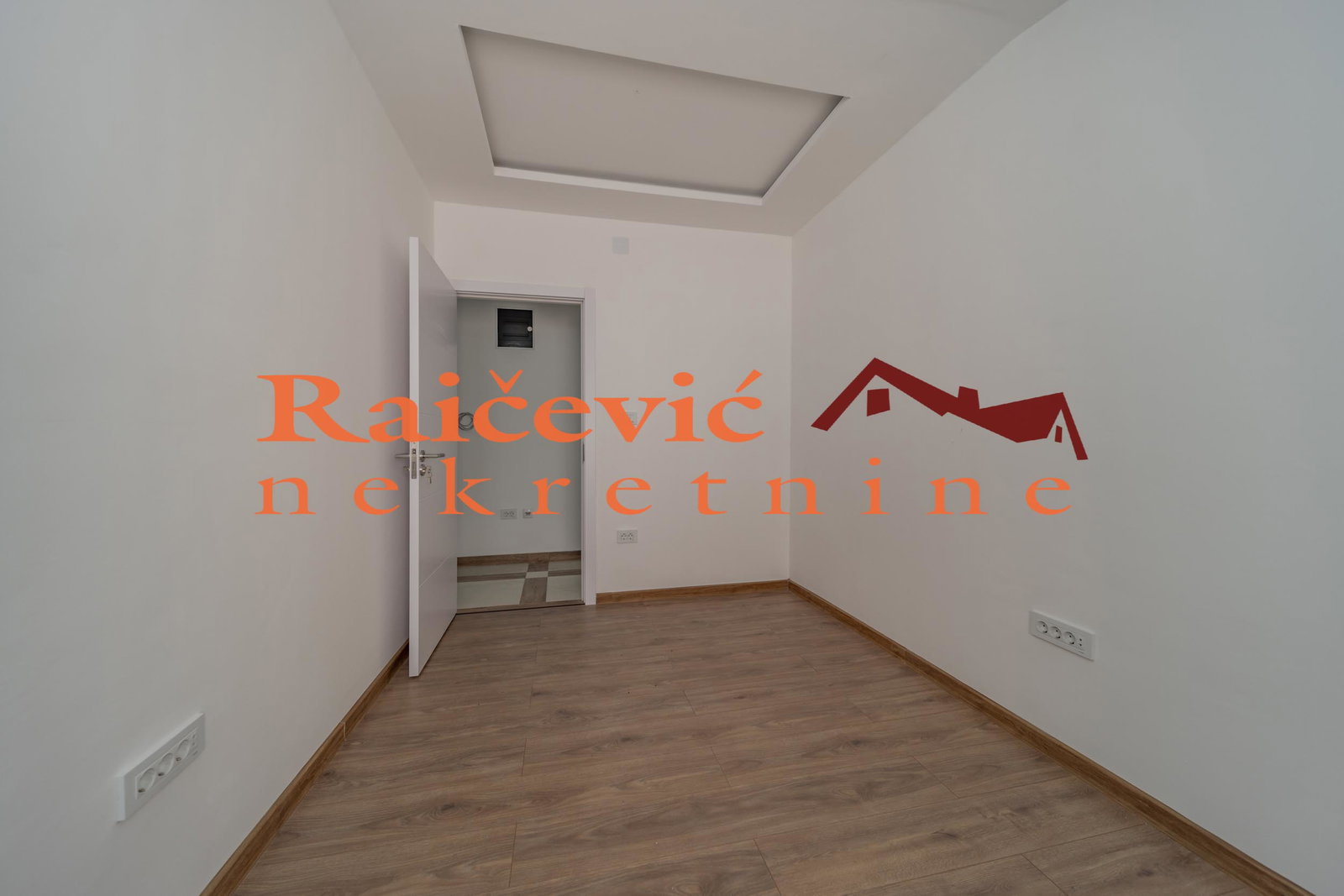 148084 Trosoban stan na prodaju, Profesorska Kolonija, Beograd, 83m², 237.500 €